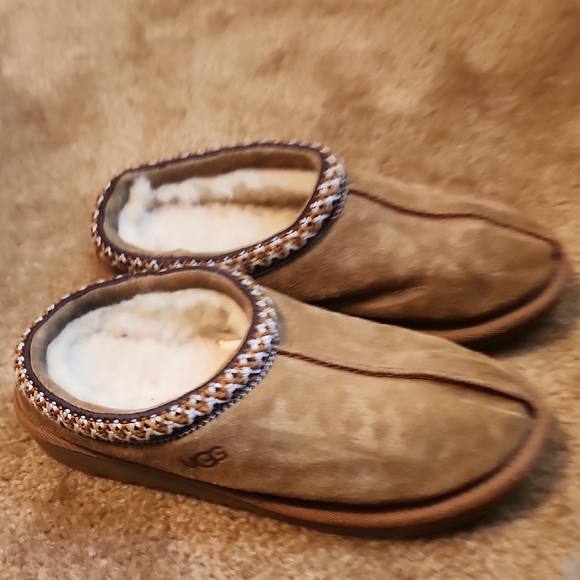 UGG Tan Tasman Slippers - Picture 1 of 14